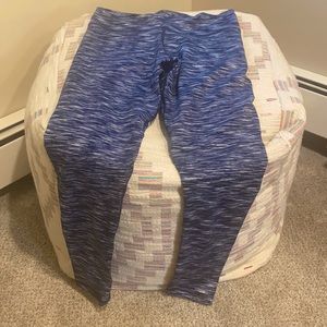 Yoga leggings size small